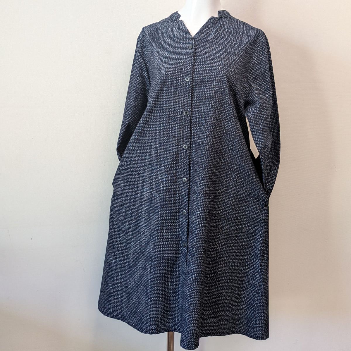 久留米絣 小さめワンピース文人絣/紺 S〜Мサイズ – 緑石堂 - 印鑑 久留米絣