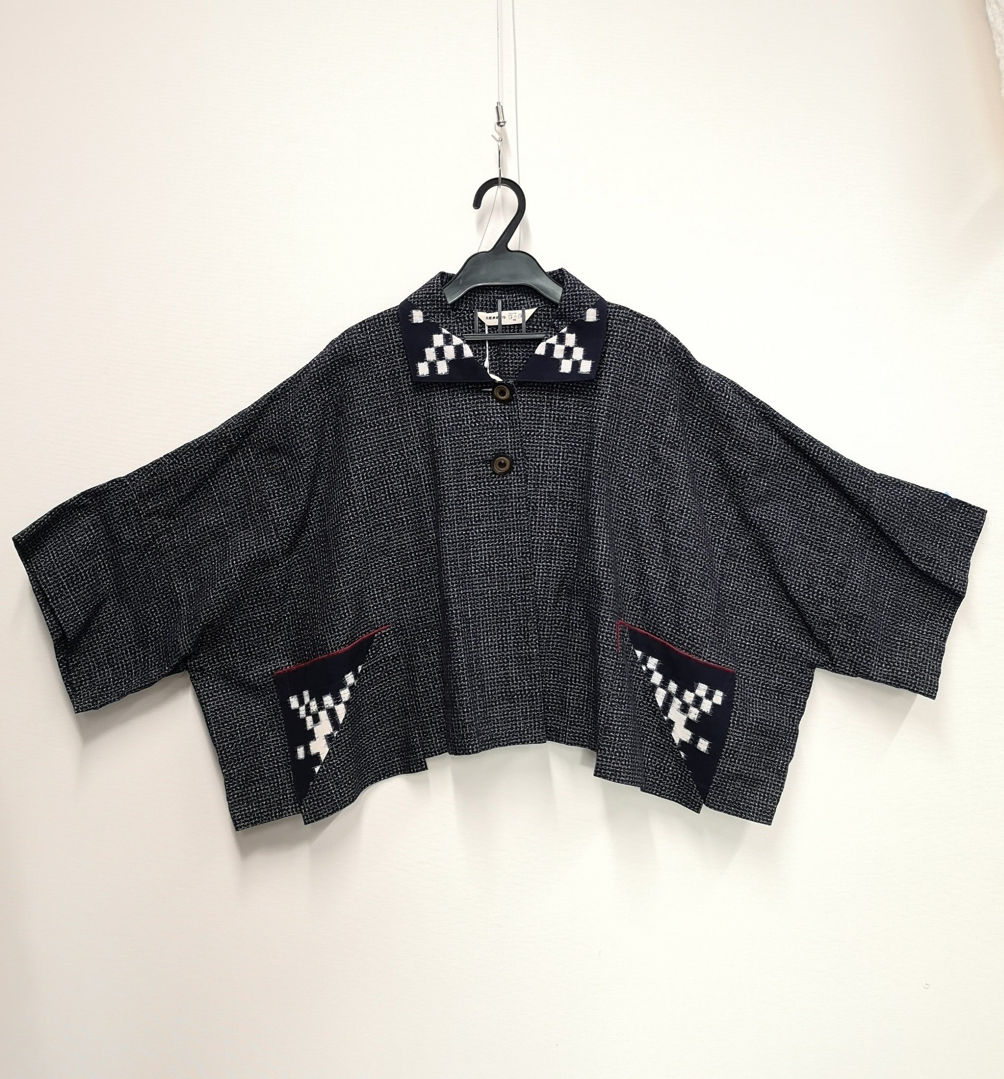 SALE】久留米絣 着痩せ 文人 おしゃれ ショート ポンチョ 紺 – 緑石堂 